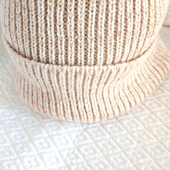 ( Forever 21 ) Winter Hat & Scarf Set, NWOT - Picture 3 of 5